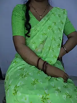 lovelygirl4567 online show from 15, 7, 2026
