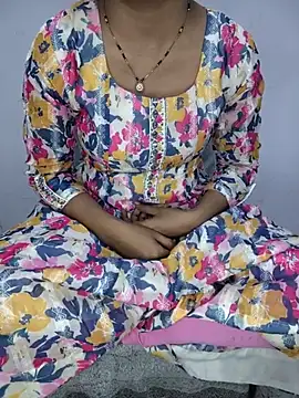lovelygirl4567 online show from 4, 7, 2026
