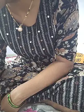 lovelygirl4567 online show from 18, 6, 2026