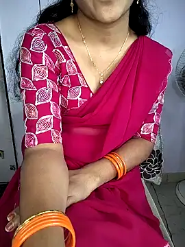 lovelygirl4567 online show from 6, 11, 2025