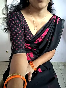 lovelygirl4567 online show from 4, 11, 2025