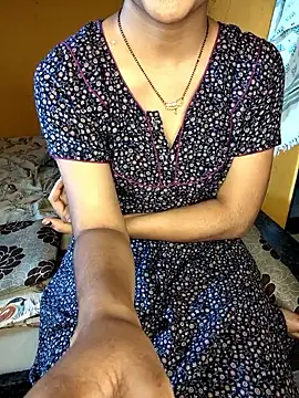 lovelygirl4567 online show from 8, 10, 2025