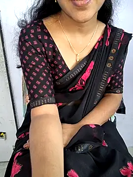 lovelygirl4567 online show from 27, 10, 2025