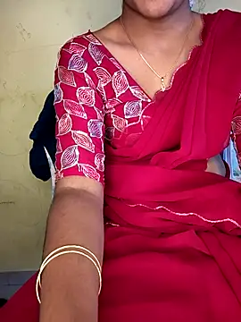 lovelygirl4567 online show from 25, 10, 2025