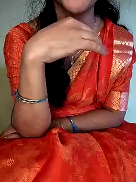 lovelygirl4567 online show from 24, 10, 2025