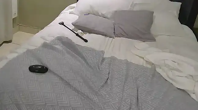 BigBootyKandy15 online show from 3, 1, 2025