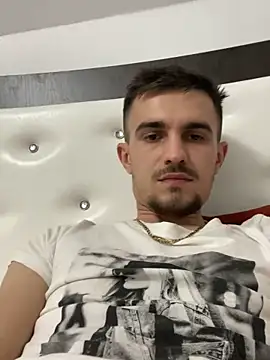 Demonpull69 online show from 10, 3, 2025