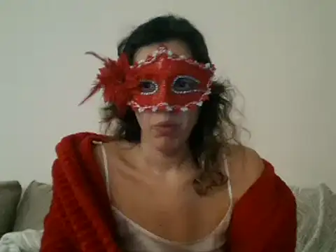 couple-tuga online show from 4, 1, 2025