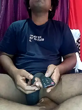 Remo0 online show from 5, 10, 2025