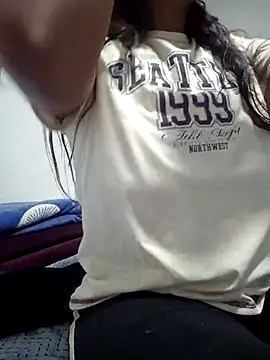 PaulaOrtiz 1 online show from 5, 10, 2025