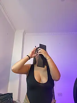 Gretta Hot online show from 28, 10, 2025