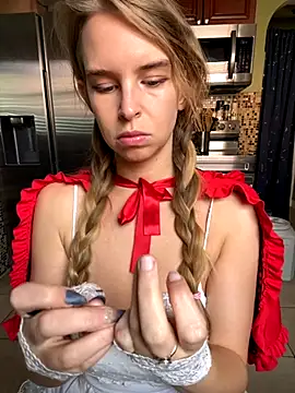 thigh hi online show from 31, 10, 2025