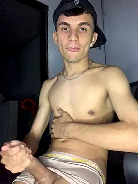 gabrielzinnnn085 online show from 13, 11, 2025