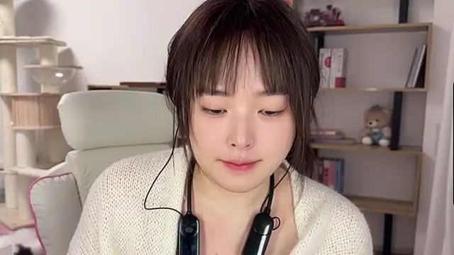 Chenjing0 online show from 26, 3, 2026