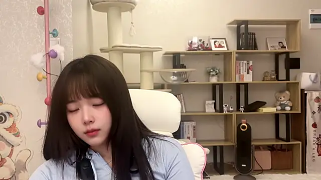 Chenjing0 online show from 3, 11, 2025