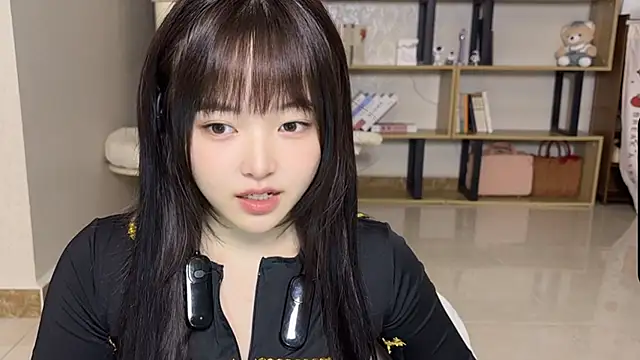 Chenjing0 online show from 8, 10, 2025