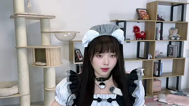 Chenjing0 online show from 30, 4, 2026