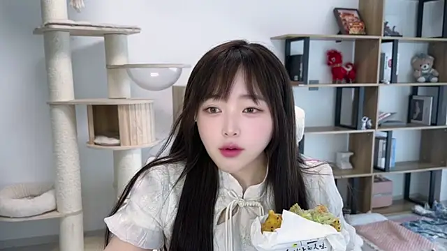 Chenjing0 online show from 26, 4, 2026