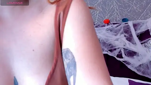 LiaCathaleya online show from 29, 10, 2025