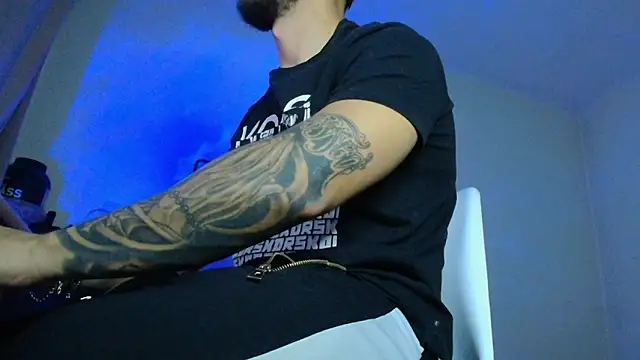 XanderCage99 online show from 16, 11, 2025