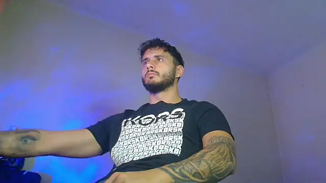 XanderCage99 online show from 9, 9, 2025