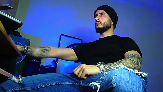 XanderCage99 online show from 2, 5, 2026