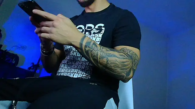 XanderCage99 online show from 14, 11, 2025