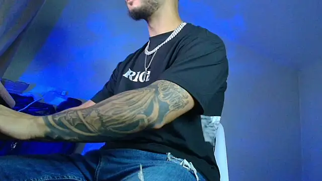 XanderCage99 online show from 15, 10, 2025