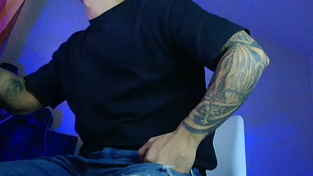 XanderCage99 online show from 30, 10, 2025