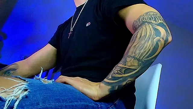 XanderCage99 online show from 8, 2, 2026