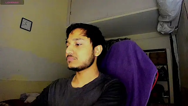 fuckkboy101 online show from 6, 3, 2025