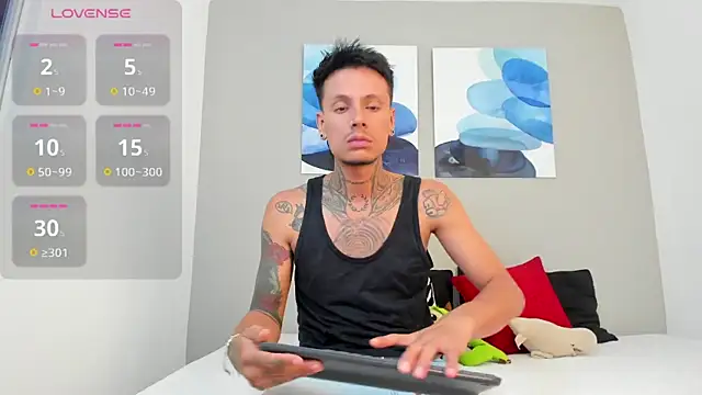 Emilio Wolf online show from 3, 2, 2025