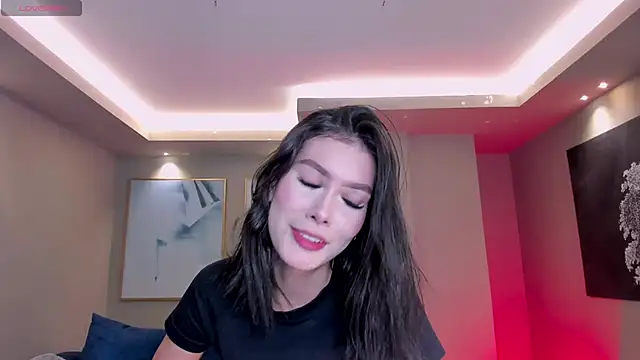 NiaSalvatore online show from 29, 11, 2025