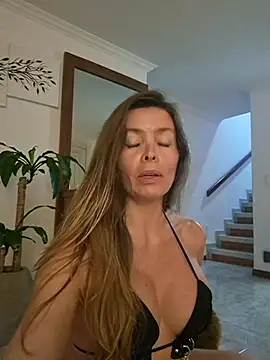 karina warthon online show from 13, 12, 2025