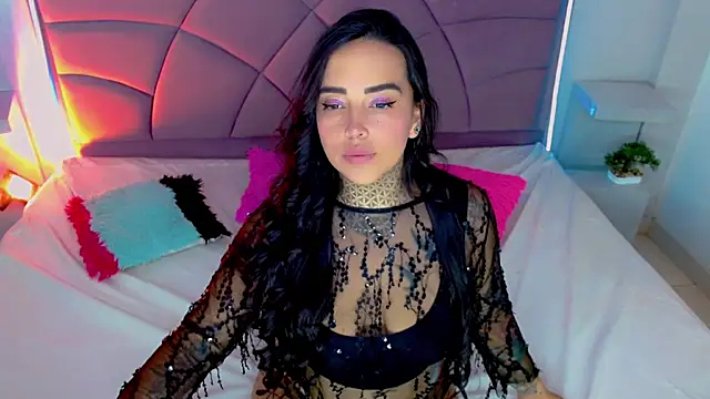 Carolaine01 online show from 26, 9, 2025