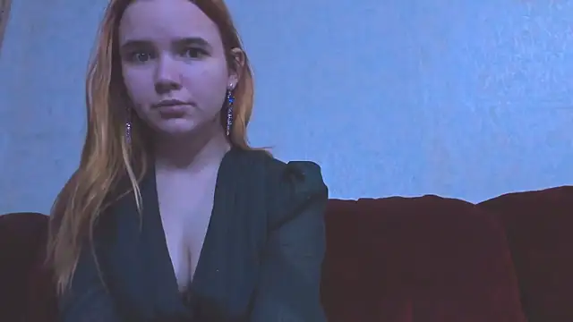 lia lovelly online show from 31, 12, 2024