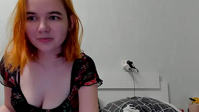 lia lovelly online show from 1, 5, 2026