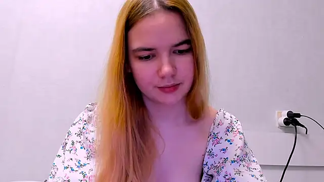 lia lovelly online show from 19, 12, 2025