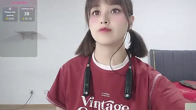 Lucky-xiuxiu online show from 10, 9, 2025