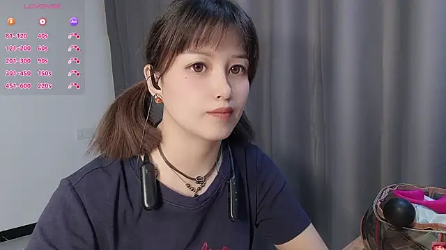 Lucky-xiuxiu online show from 8, 10, 2025