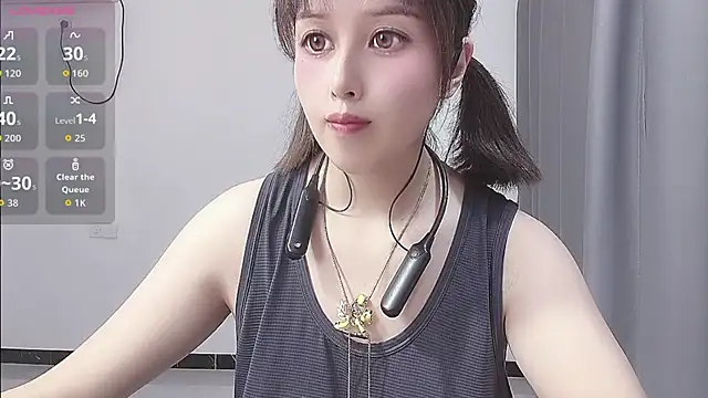 Lucky-xiuxiu online show from 29, 9, 2025