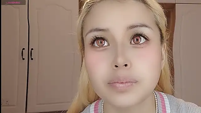 Lucky-xiuxiu online show from 7, 3, 2025