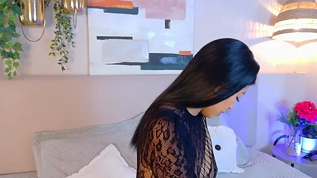 Snapshot of AbieHills chatting on 12, 11, 2025 AbieHills online show from 12, 11, 2025