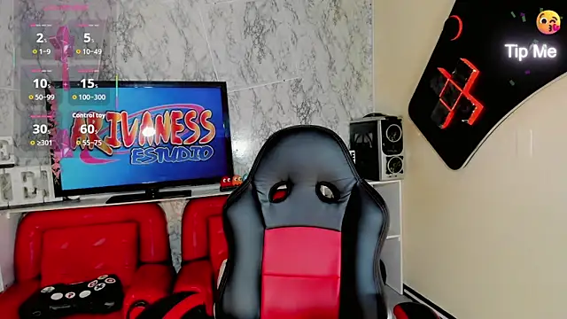 Gisele fox online show from 8, 9, 2025