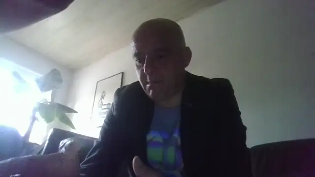 Snapshot of horndude187187 chatting on 9, 8, 2026 horndude187187 online show from 9, 8, 2026