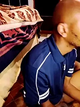 KMbesxxx online show from 18, 12, 2025