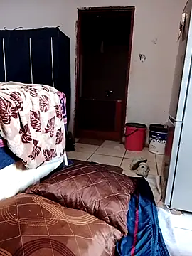 KMbesxxx online show from 23, 11, 2025