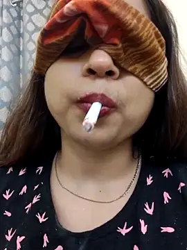 shreya1765 online show from 19, 10, 2025