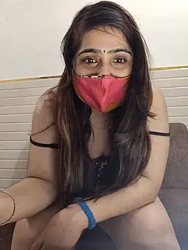 shreya1765 online show from 26, 2, 2025