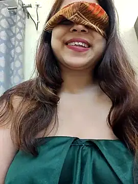 shreya1765 online show from 7, 2, 2026